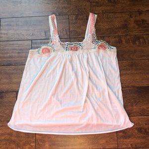 🔥Maurice’s tank top, like new!! Size: XL